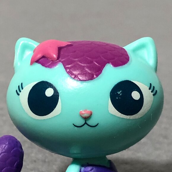 Gabby's Dollhouse Toy MERCAT Mermaid Cat figure - Picture 6 of 6